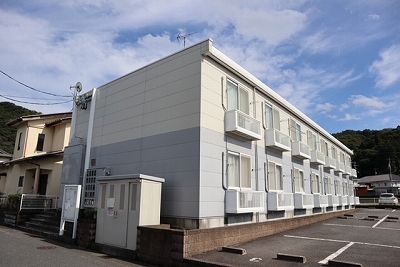 レオパレスパストラル Eの外観画像