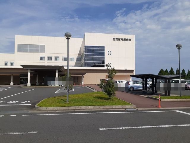 近くの北茨城市民病院まで3,200m（徒歩40分）