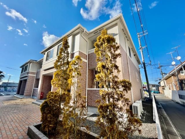 クレストの外観画像