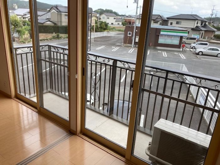 ベランダ・バルコニー