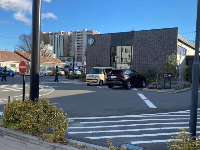 近くのスターバックスコーヒーいわき平堂ノ前店まで387m(徒歩5分)