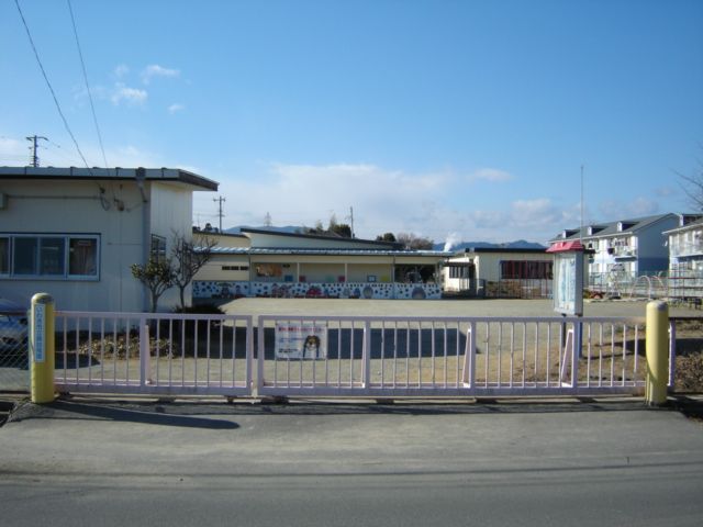 近くの錦幼稚園まで200m(徒歩3分)
