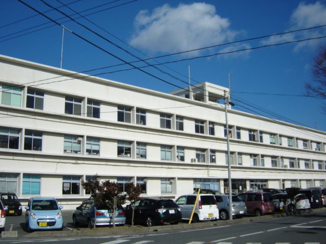 近くのいわき市役所勿来支所まで900m(徒歩12分)