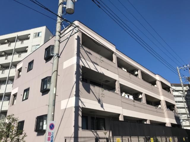 アローウェルスの外観画像