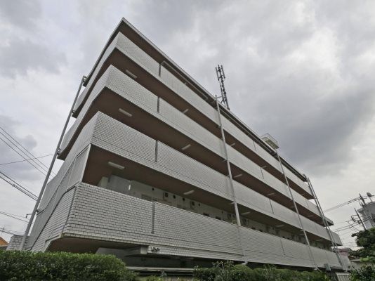 アマドリア豪徳寺の外観画像