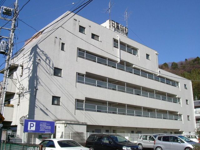 日神パレス青梅の外観画像