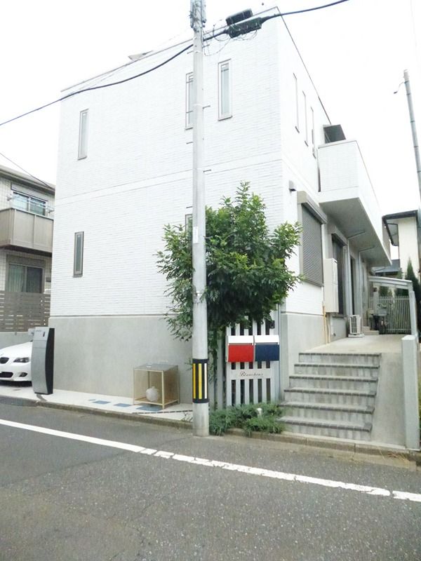 ブランシュール国立の外観画像