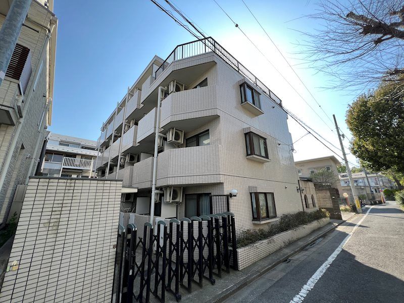 プリュメゾン駒沢の外観画像