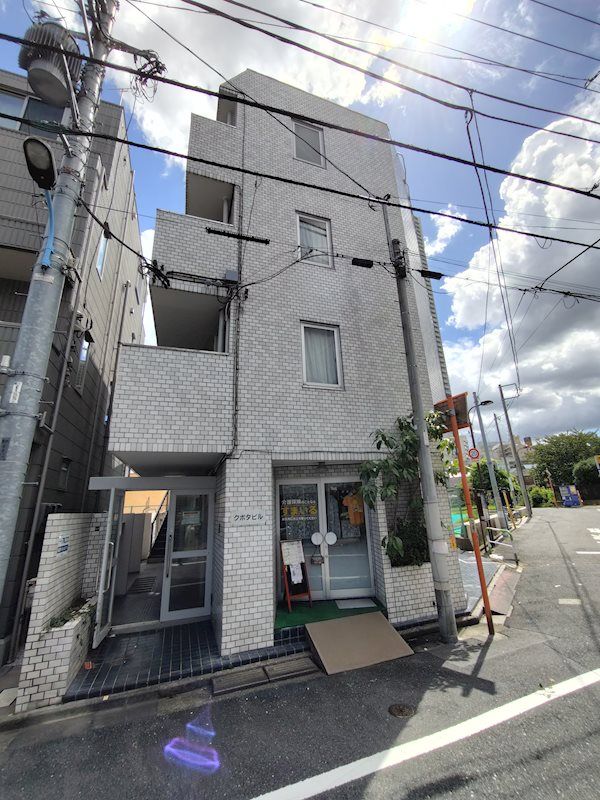 クボタビルの外観画像