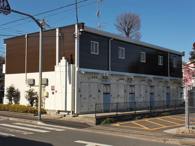 レオパレスウェアハウスの外観画像