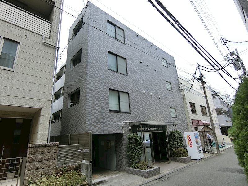グランヴァン四谷三丁目の外観画像