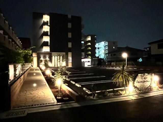 グランアイリス本厚木の外観画像