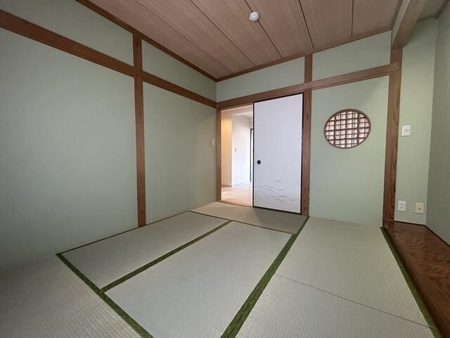 ベッドルーム