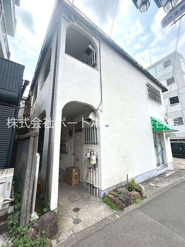 ロイヤル氷川ハイツの外観画像