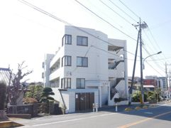 ジュンパレスの外観画像