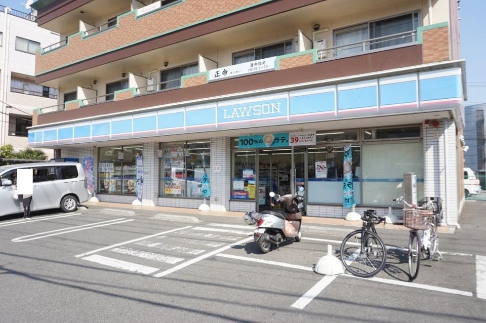 近くのローソン 川口戸塚二丁目店まで67m(徒歩1分)