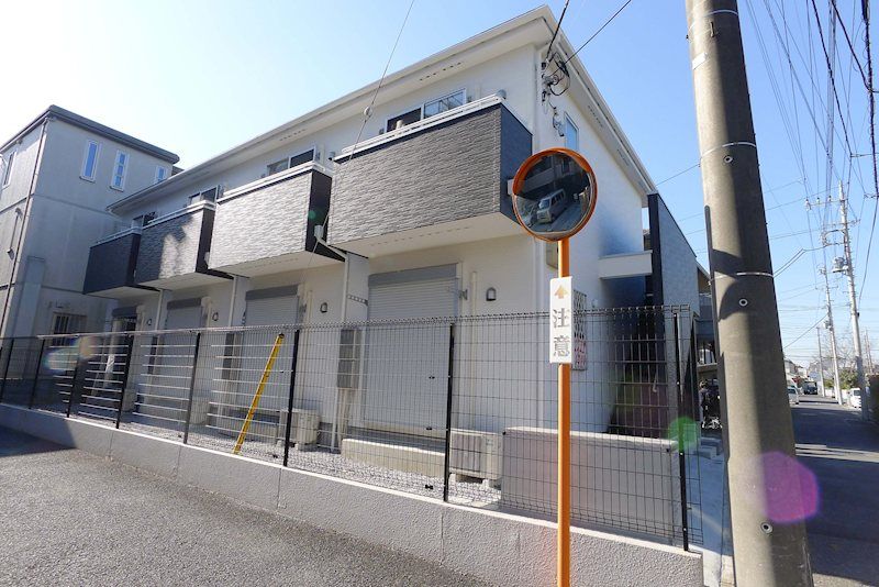 コモド狭山ヶ丘の外観画像