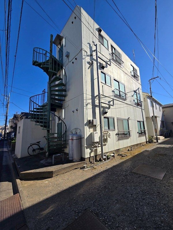 関沢マンションの外観画像