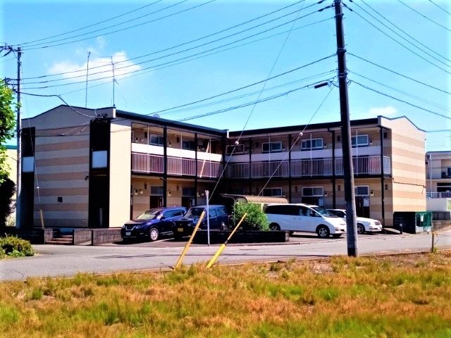 レオパレスウォーターヴィレッジの外観画像