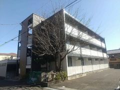 レオパレス多摩平の外観画像