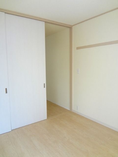 ベッドルーム