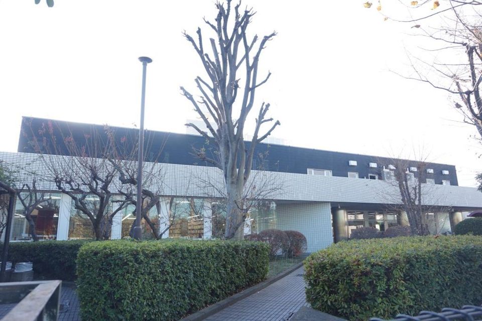 近くの蕨市立図書館北町分館まで344m（徒歩5分）