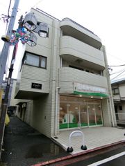 クレドールの外観画像