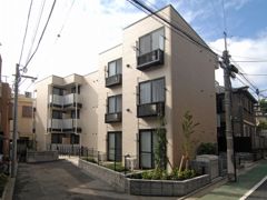 レオパレスクロスウィステリアの外観画像