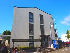 レオパレス拝島町の外観画像