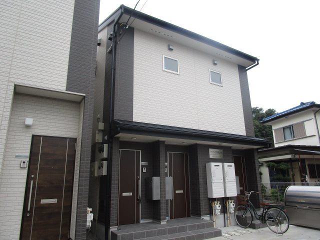 サンライズ百草園A棟の外観画像