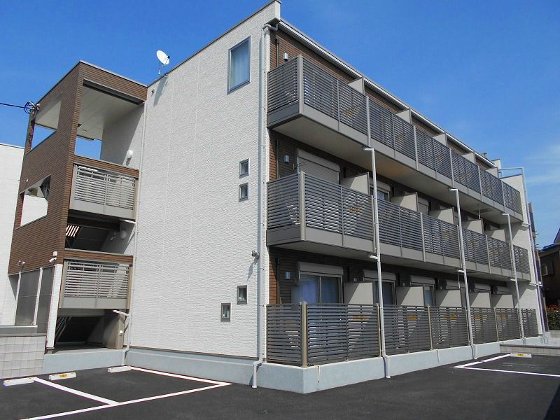 クレイノコンフォールの外観画像