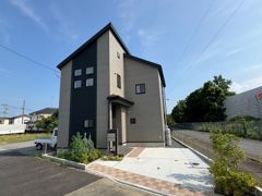 BLOOMING MAISONあきる野市下代継1号棟の外観画像