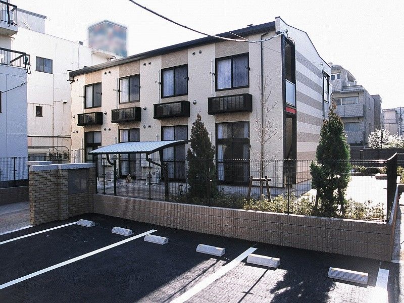 レオパレスアキユマーサの外観画像