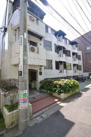フラット池袋の外観画像