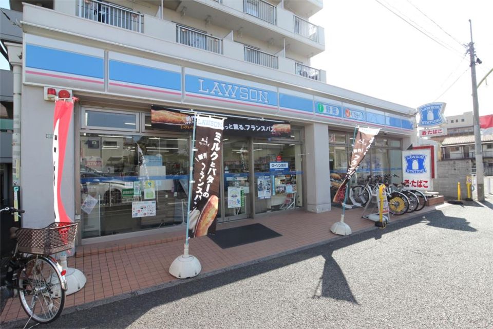 近くのローソン 明大前駅南店まで267m（徒歩4分）