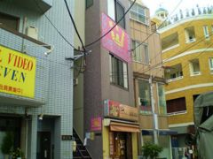 世田谷代田駅前ビルの外観画像