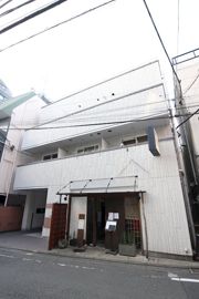 アメニティ三軒茶屋の外観画像