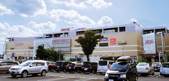 近くのイオンモール川口前川まで507m（徒歩7分）