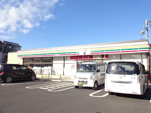 近くのセブンイレブン町田常盤店まで988m（徒歩13分）