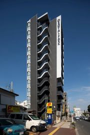 ロイヤルパーク高鼻の外観画像