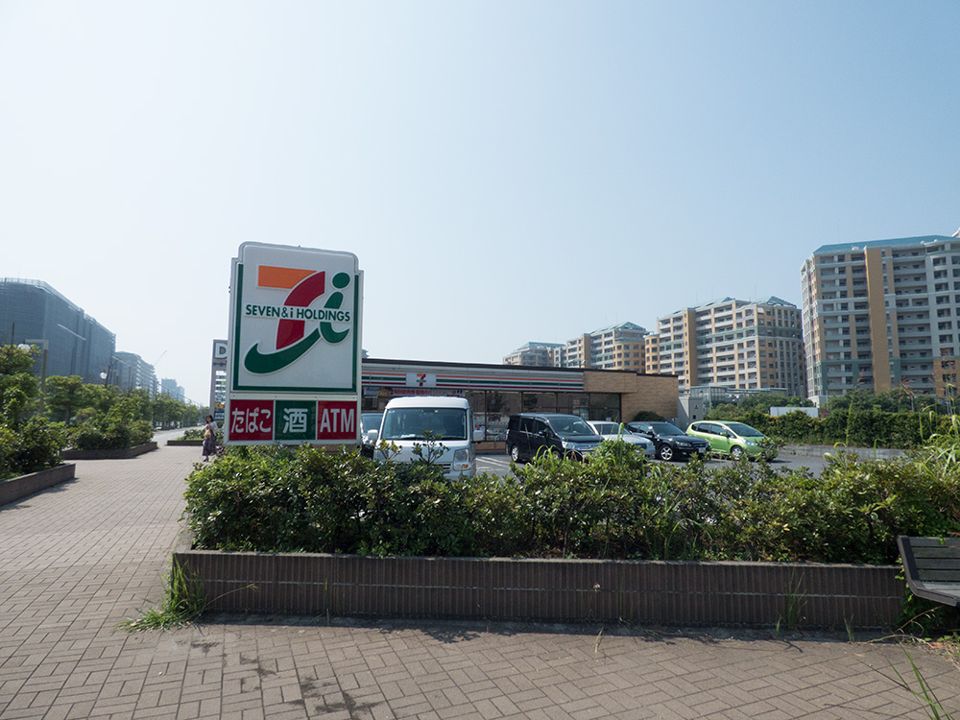 近くのセブンイレブン 浦安明海5丁目店まで693m（徒歩9分）