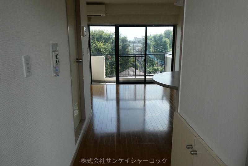 ベッドルーム