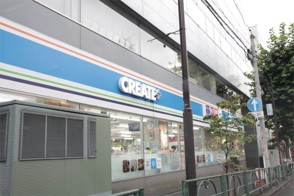 近くのクリエイトSD（エス・ディー） 新宿早稲田店まで271m（徒歩4分）