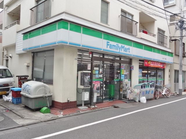 近くのファミリーマート 佐野久下目黒店まで703m（徒歩9分）
