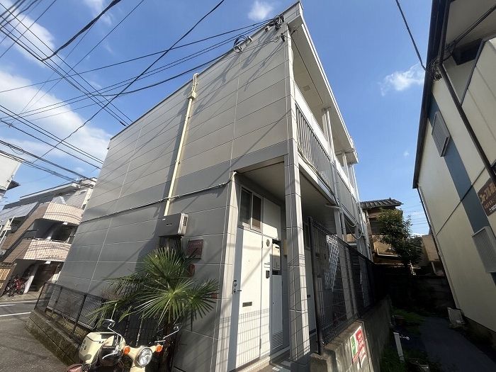 レオパレスフォンターナの外観画像