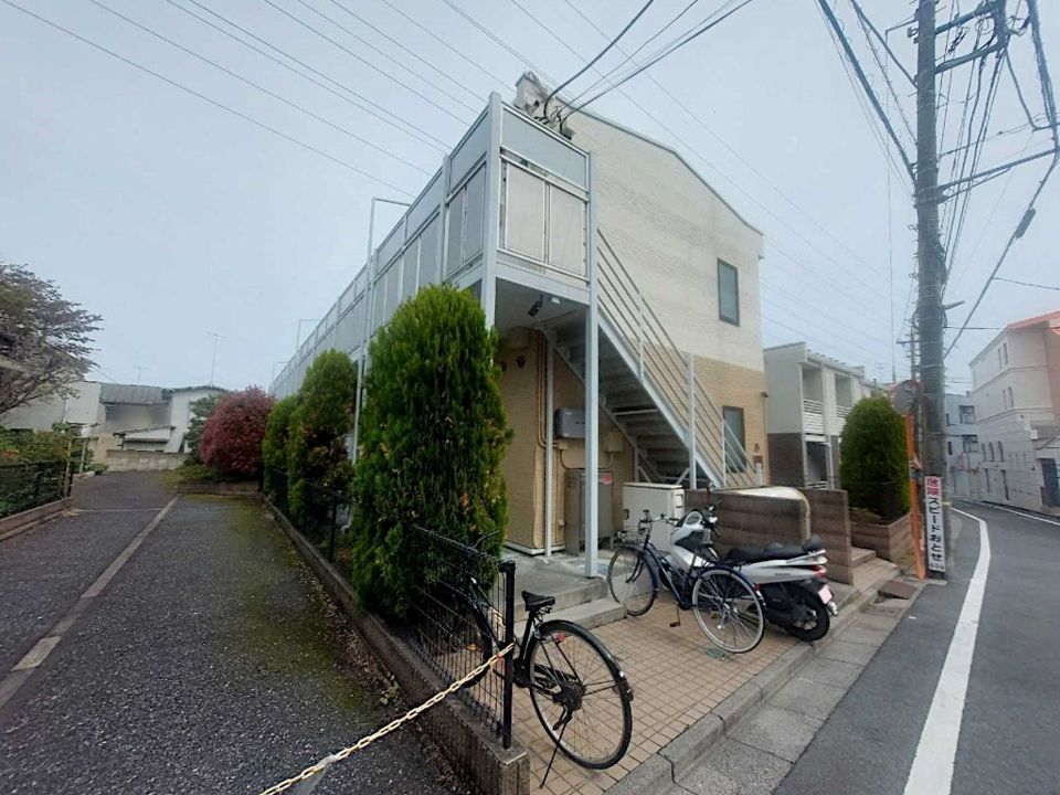 レオパレスアイリスの外観画像