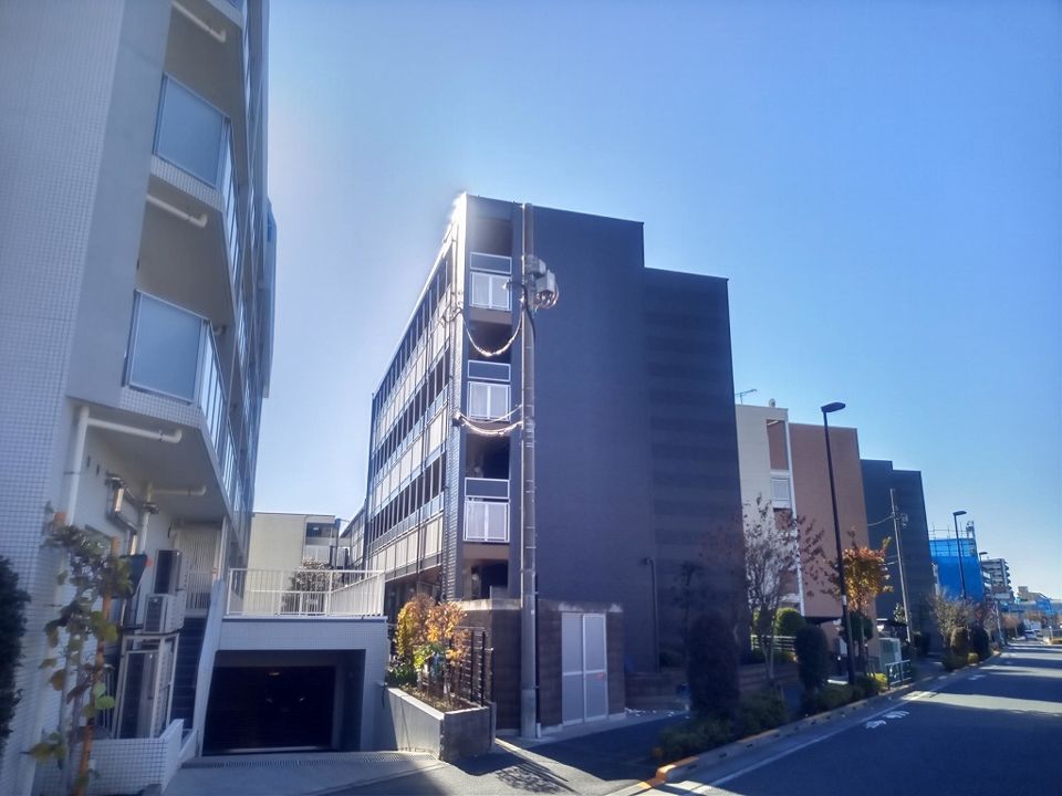 レオパレスQUATREの外観画像