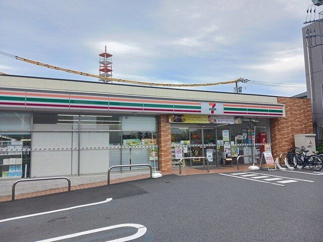 近くのセブンイレブン荒川南千住3まで31m（徒歩1分）