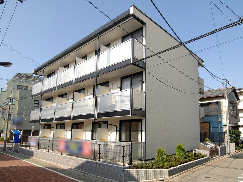 レオパレスマ メゾンウメジマの外観画像