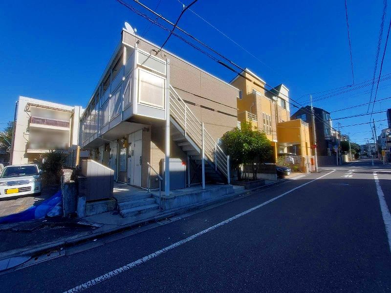 レオパレスネオライフ江古田IIの外観画像